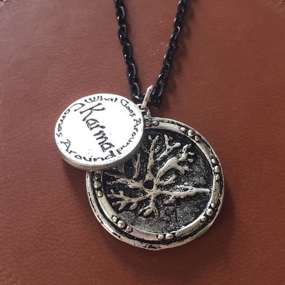 NWOT Black Chain Necklace With Two Charm Pendants - Picture 2 of 6